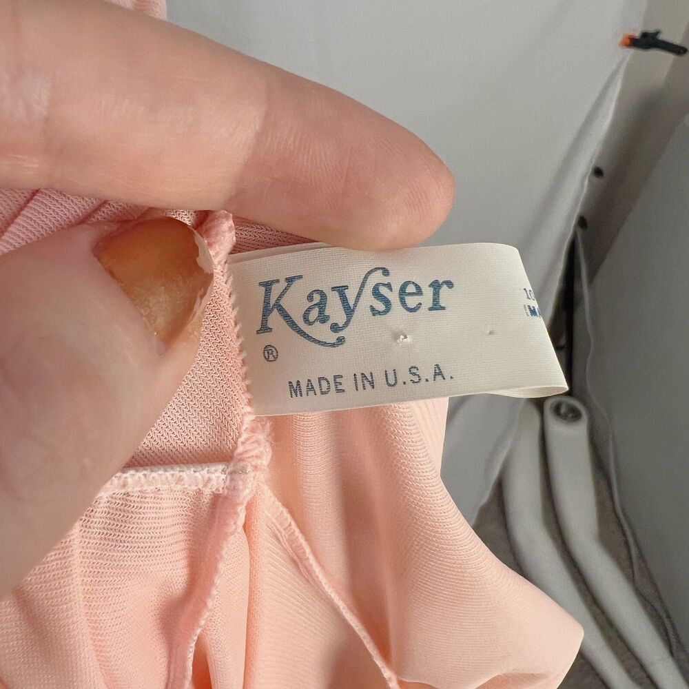Vintage 1970s Kayser Peachy Pink Cream Lace Maxi Night Gown Women's Size 2 - Picture 5 of 6